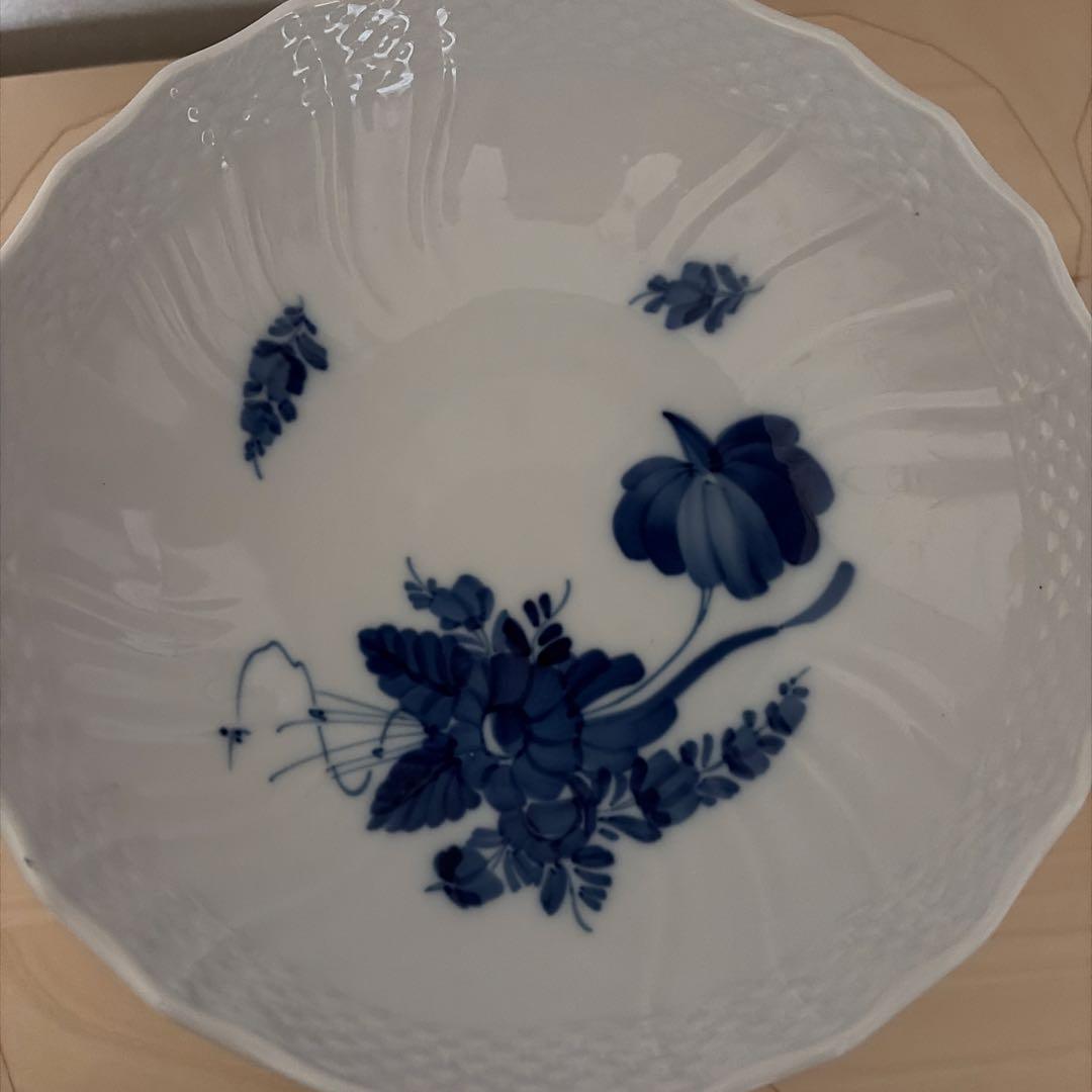 ロイヤルコペンハーゲン コンポート皿 ブルーフラワー カーブ - メルカリ