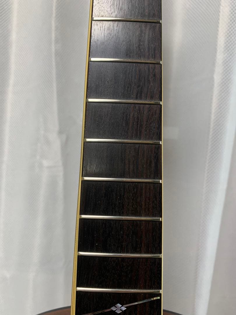 K.Yairi RF-65 HB L.R.Baggs LYRICピックアップ搭載