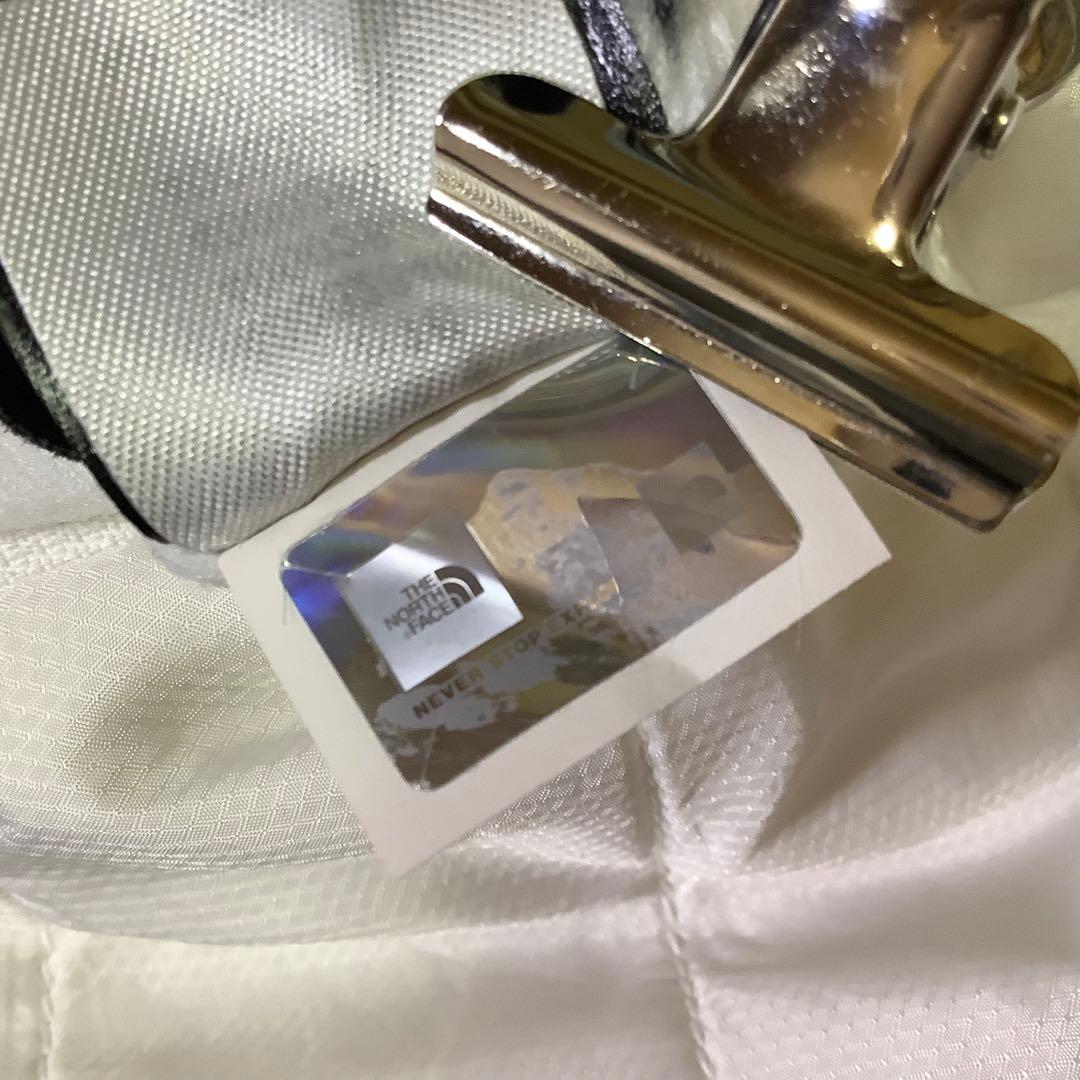 ○ノースフェイス リバーシブル 中綿 ボア ベスト 刺繍ロゴ ホワイト