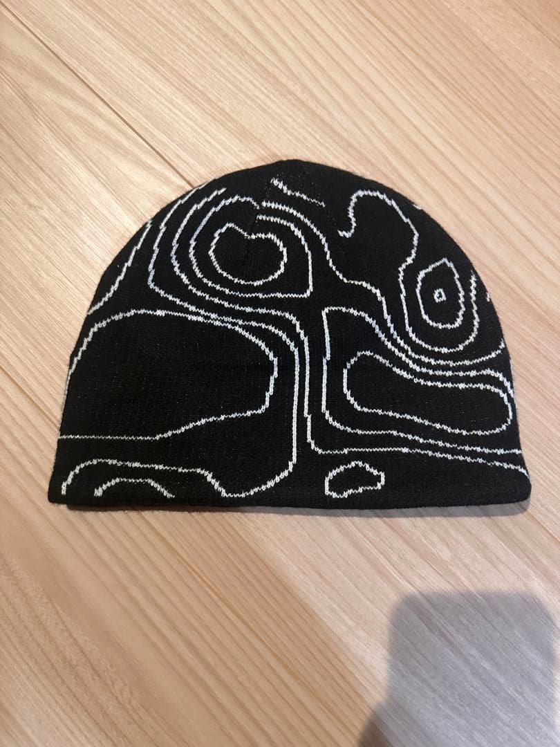 ours 深水光太着用 armarex topo beanie - メルカリ
