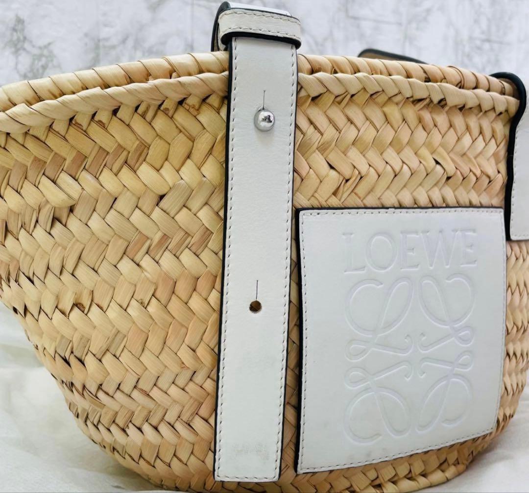 ロエベ LOEWE バスケット スモール ホワイト 白 かごバッグ
