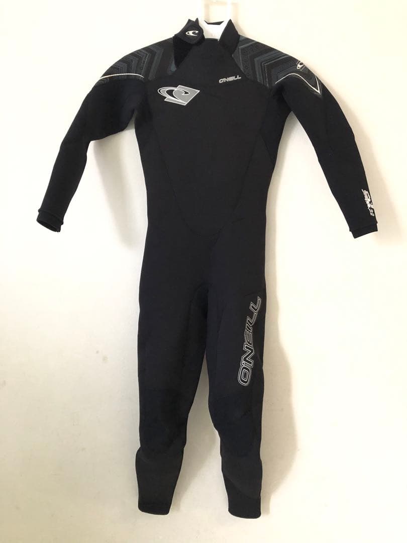 良品 O'Neill オニール フルスーツ 長袖長ズボン M ブラック 日本製 O'NEILL（オニール） ＼ 50%OFF ／【オニール公式】 フルスーツ