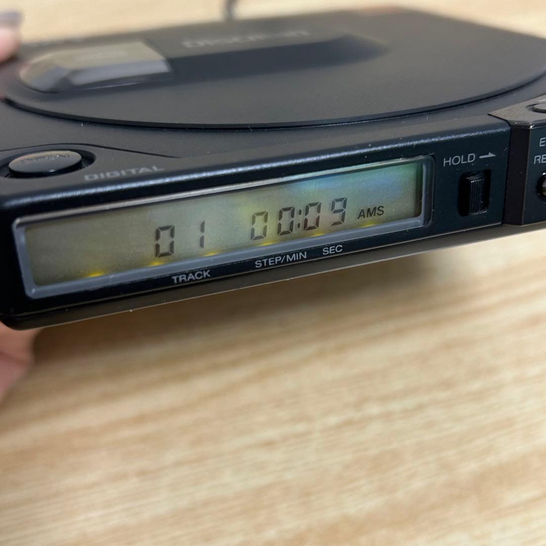 期間限定価格】【ジャンク】 SONY Discman D-150 アダプター付 - メルカリ