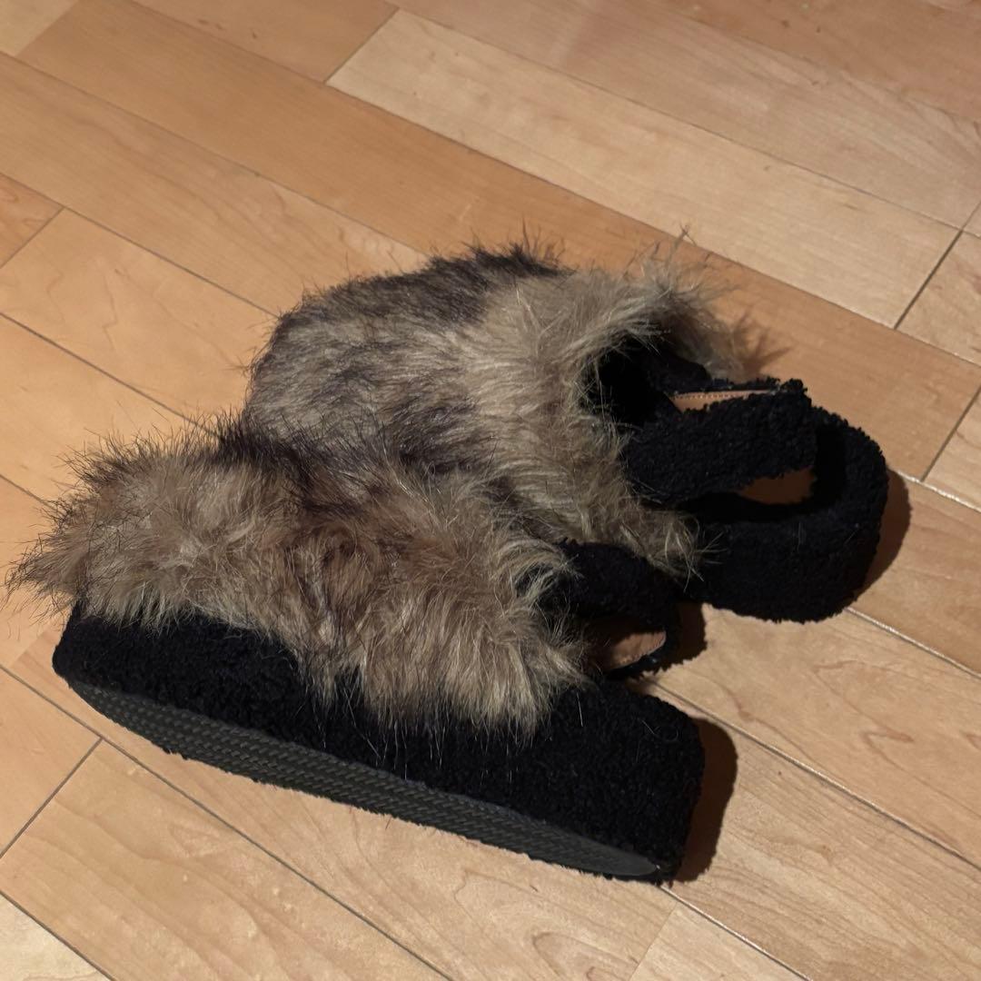 HTH ファーサンダル 秋冬 厚底