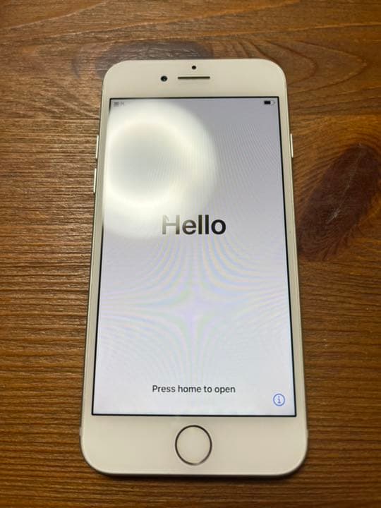 iPhone 7 Silver 128 GB SIMフリーの通販はau PAY マーケット - 輸入