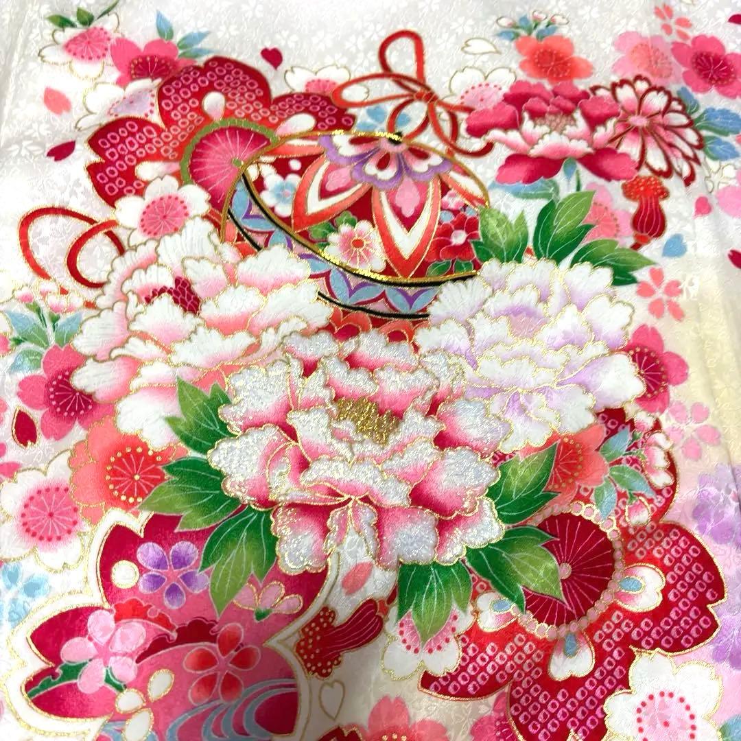 《新品》正絹 華やかな刺繍入❗️お宮参り 産着 祝着 襦袢付 新品たとう紙付 白