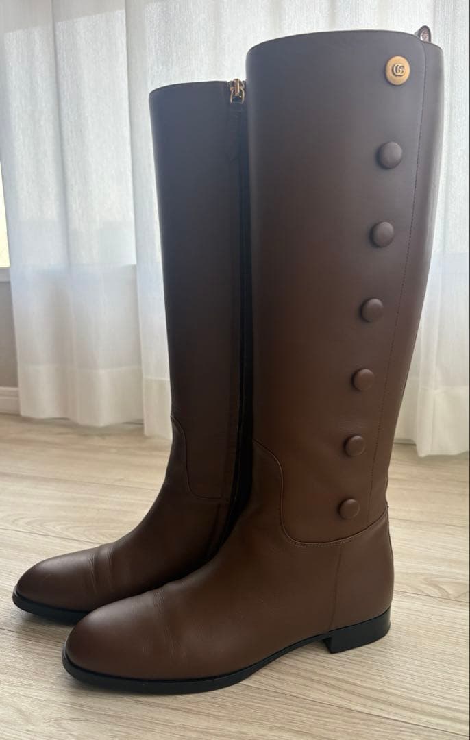 美品 GUCCI ボタン付きロングブーツ 36.5 - メルカリ
