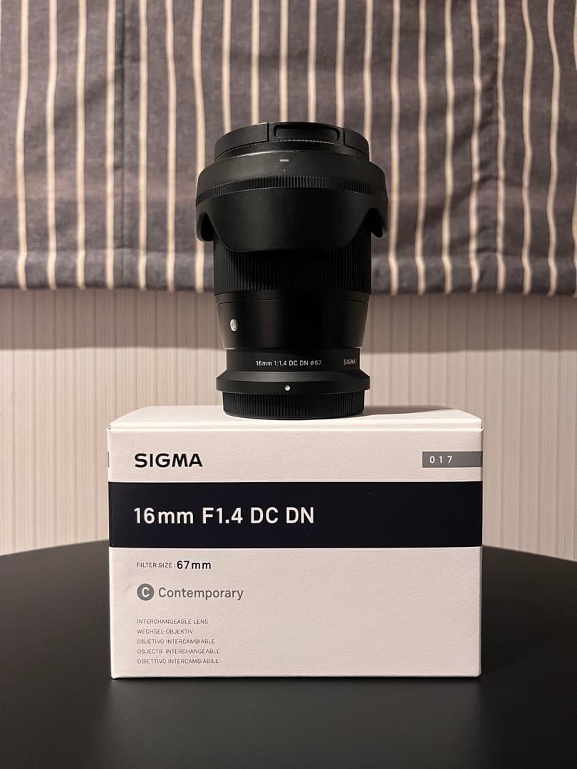 作画有　SIGMA 16mm F1.4 Zマウント Amazon.com : 16mm F1.4 DC DN Z Nikon Mount : Electronics