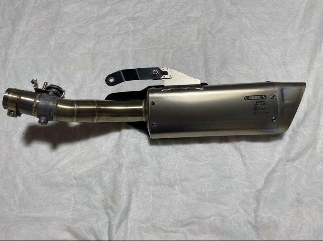 yzf-r6 アクラポビッチスリップオンマフラー - メルカリ