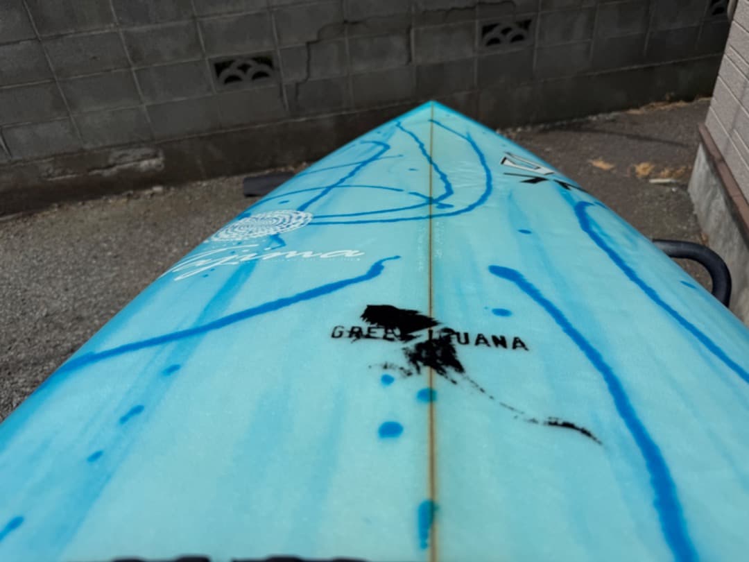 ジャスティスサーフボード グリーンイグアナモデル - メルカリ
