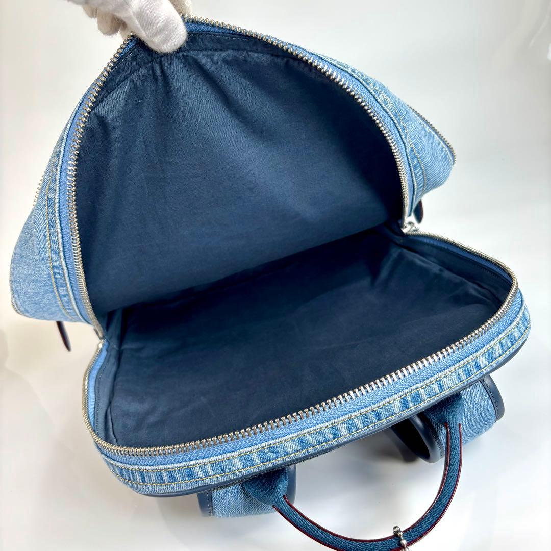 新品未使用 コーチ チャーター バックパック デニム インディゴ