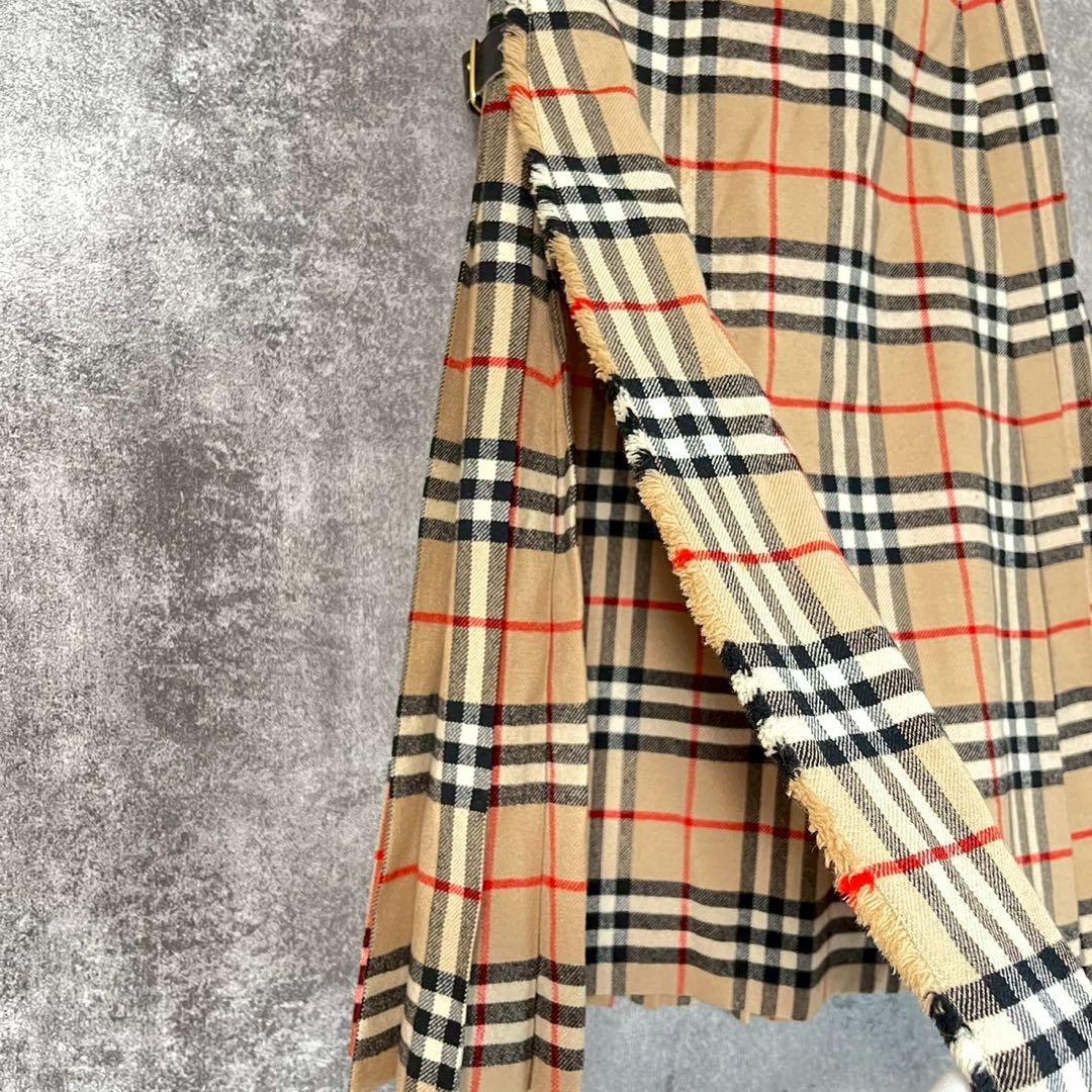 バーバリー Burberry ノバチェック ベルト付き 巻きプリーツ スカート