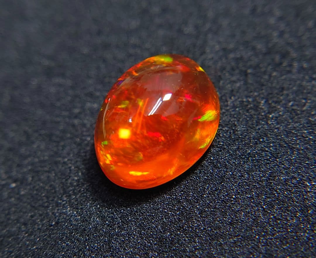 ポ*ー様 極美品！　メキシコオパール　4.53ct ルース（LA-6444）