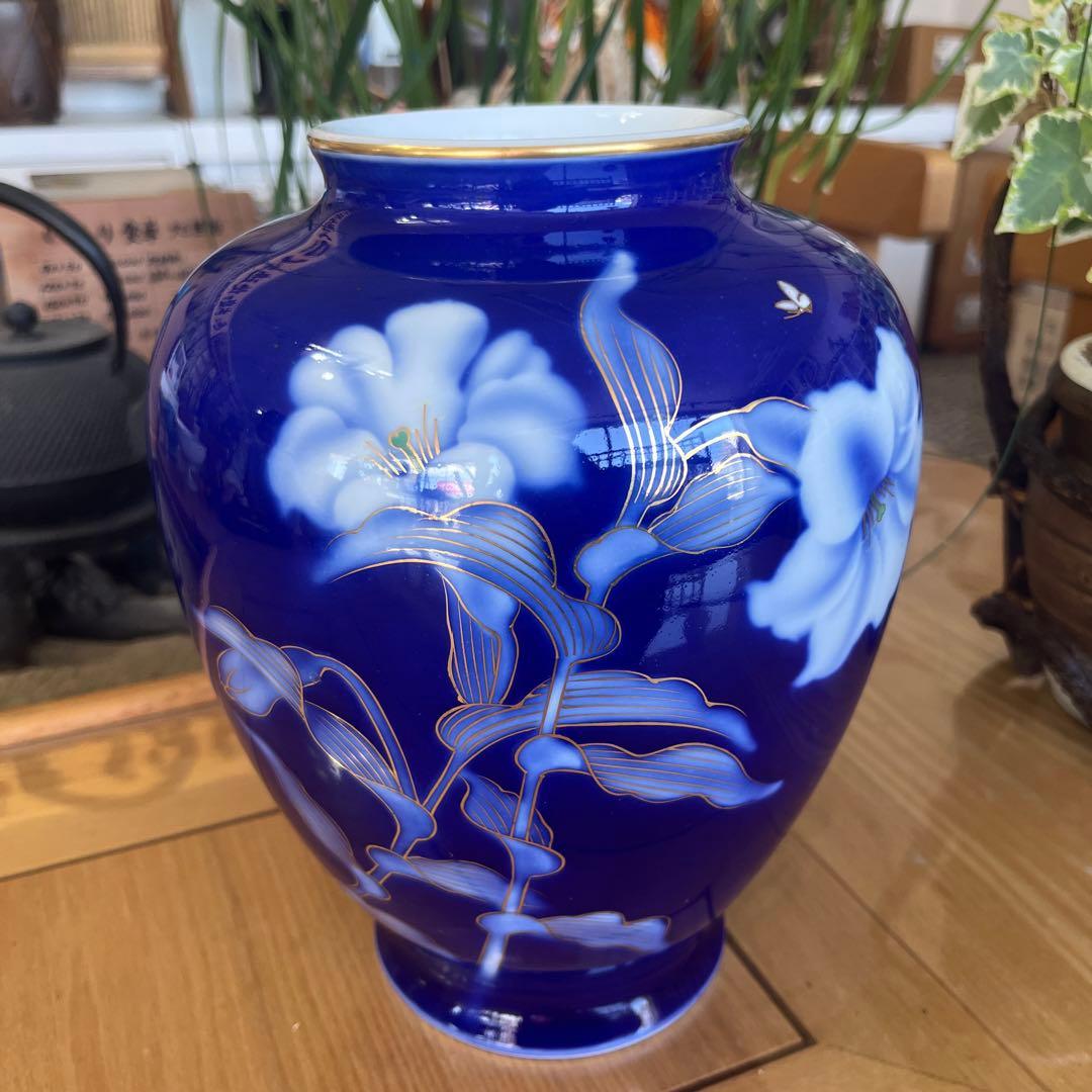 宮内庁御用達 深川製磁 花瓶 百合 - メルカリ