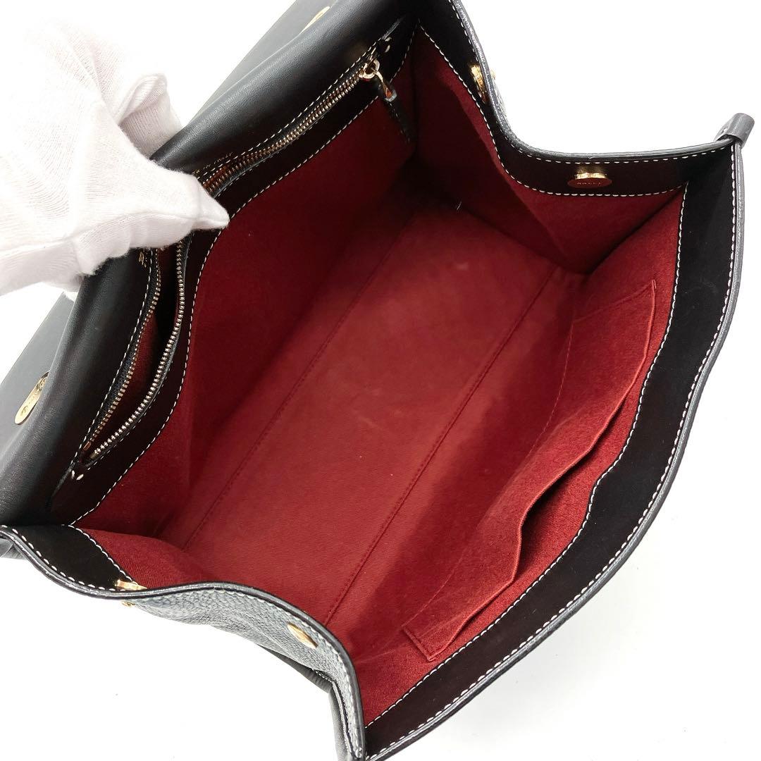 美品 BALLY ハンドバッグ Bターンロック ブラック シュリンクレザー