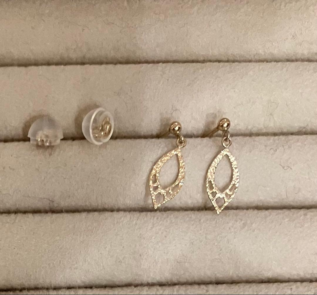 agete アガット K10 ピアス （透かしの葉） K10ピアス｜ピアス｜アガット 公式オンラインストア