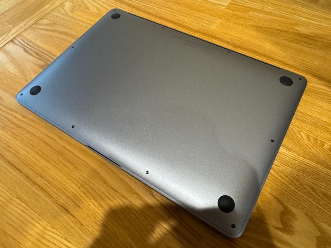 MacBook Air M1 16GB/512GB 充放電80回 初期化済み - メルカリ