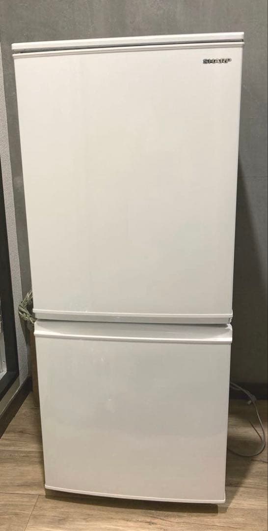 美品☆左右開きSHARP冷凍冷蔵庫SJ-C14E-W☆白☆ 美品☆左右開きSHARP冷凍冷蔵庫SJ-C14E-W☆白☆ - メルカリ