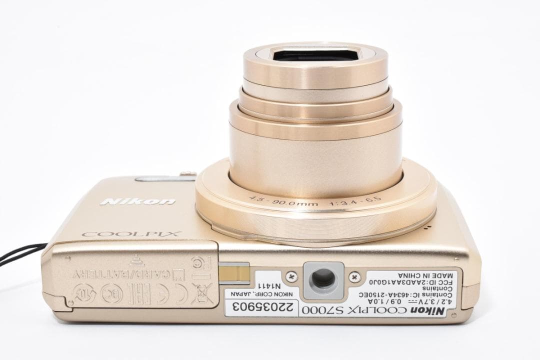 《 美品 》　ニコン　Nikon COOLPIX S7000 ゴールド　動作OK