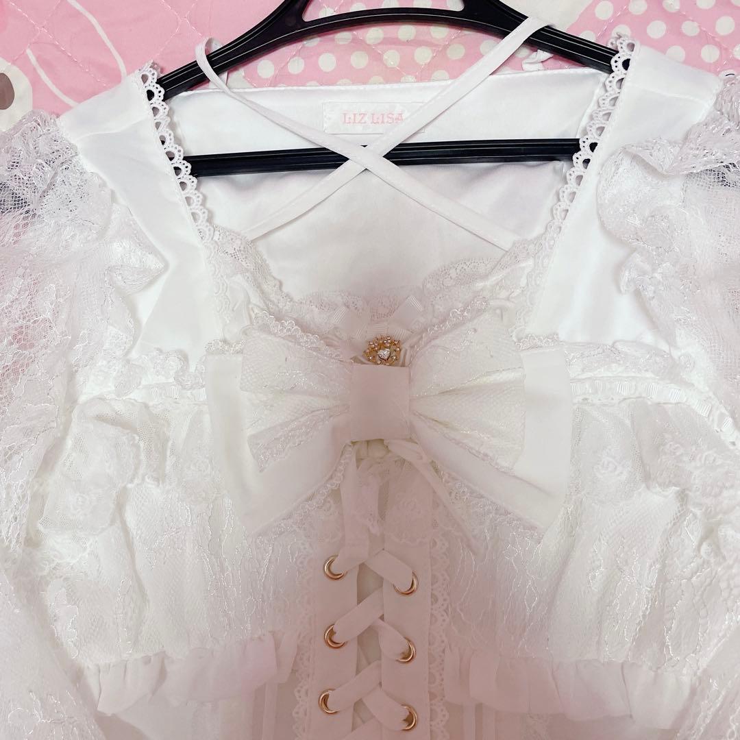 美品♡リズリサ♡ フロントティアードシフォンワンピース♡ホワイト