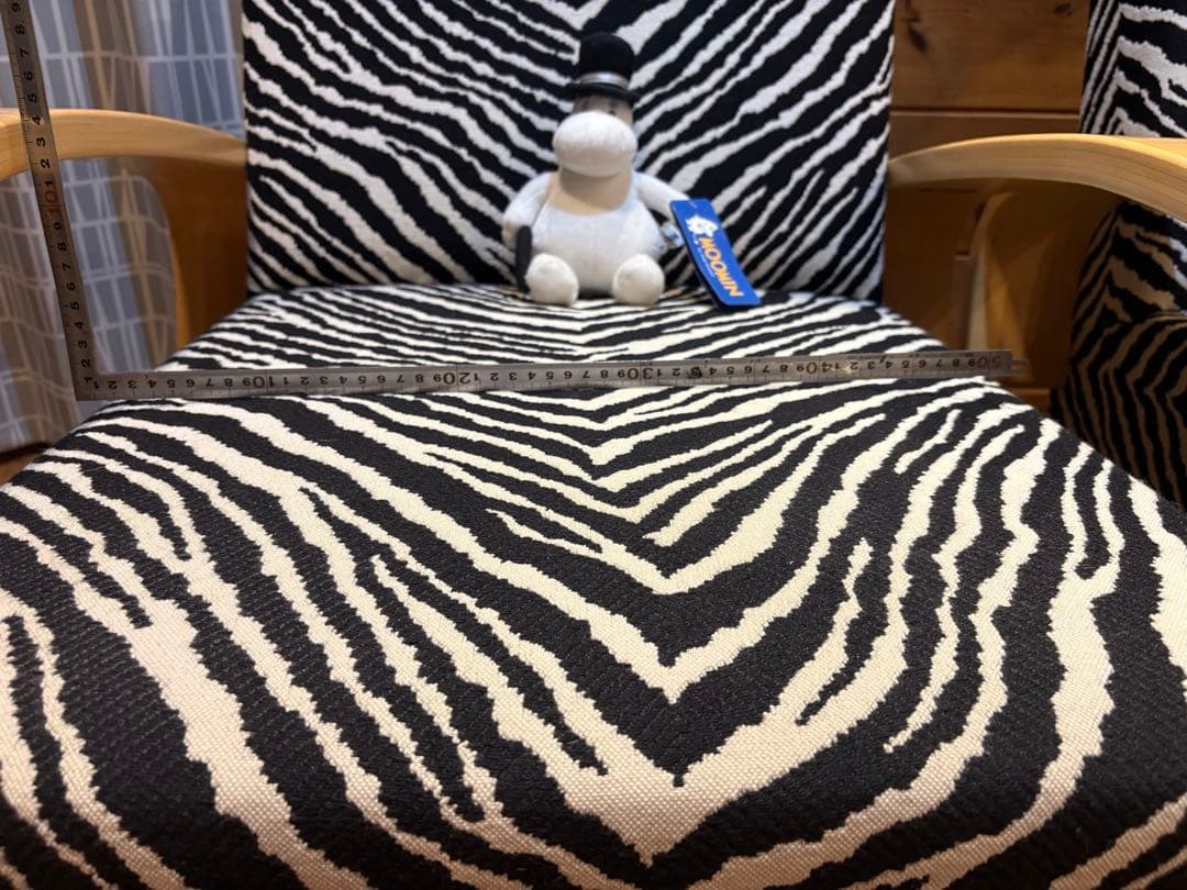 北欧家具Artek / アルテックタンクソファ400ゼブラ一脚 - メルカリ