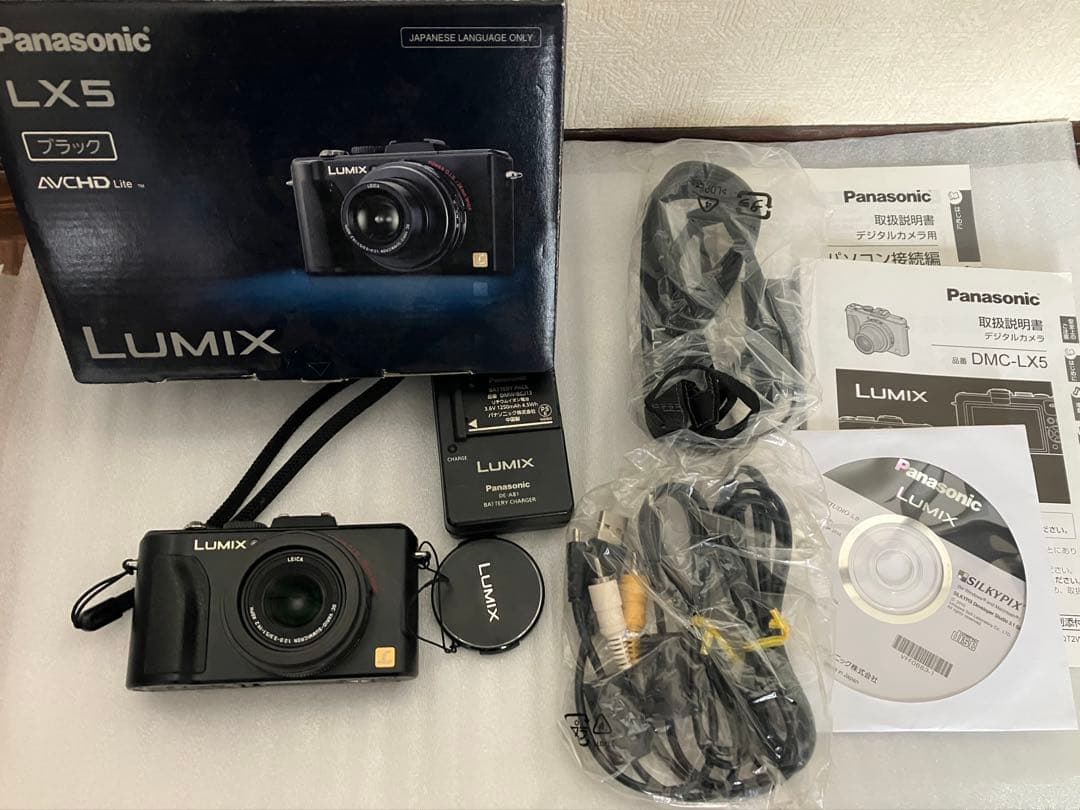 Panasonic LUMIX LX5 コンパクトデジタルカメラ - メルカリ