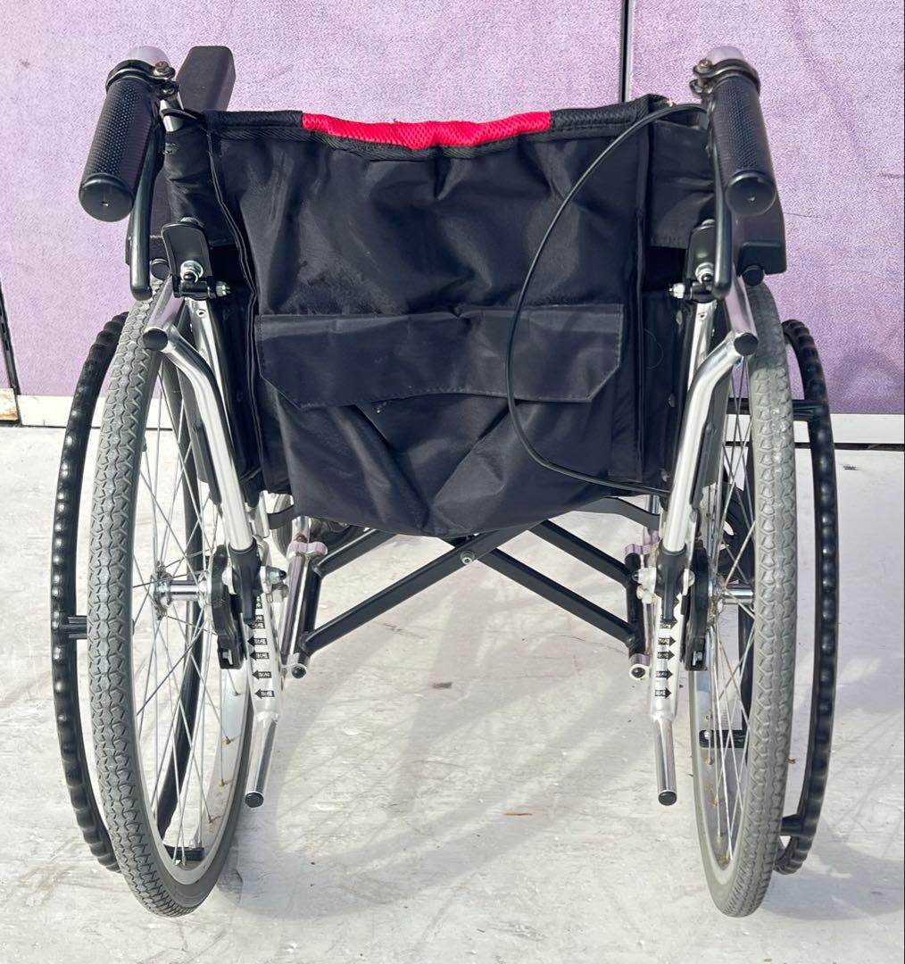 自走用車椅子 アルミ製 黒赤ストライプ, アルミ合金製のミキ標準車椅子