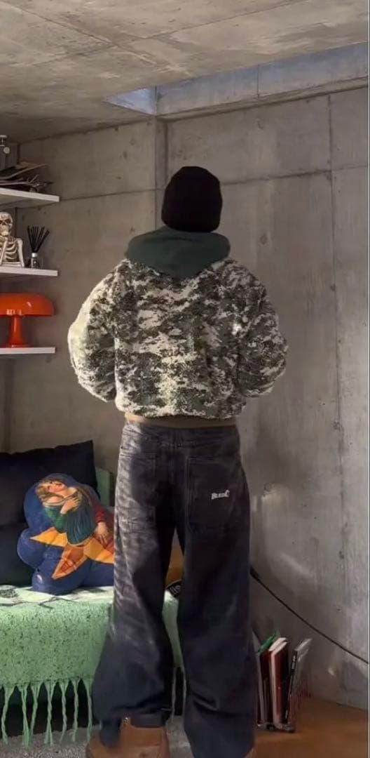 BLESS Ü baggy denim pants かつきくん着用 - メルカリ