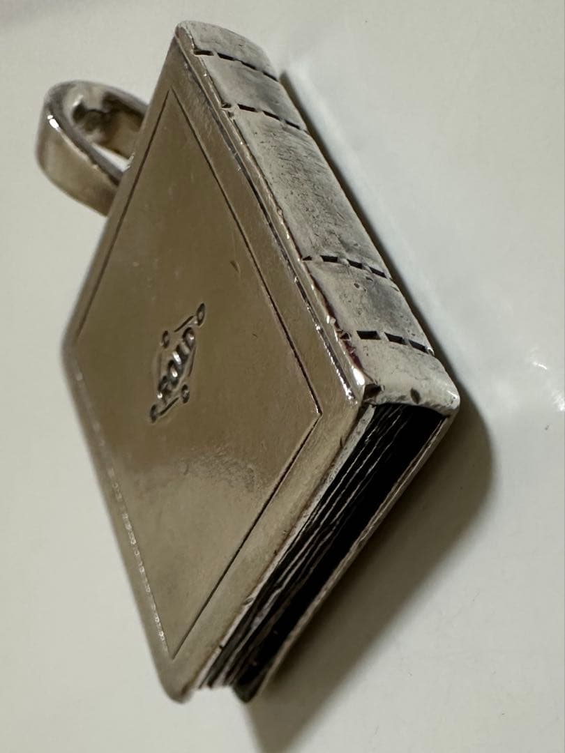 custom souvenir shop road ペンダント cootie - メルカリ