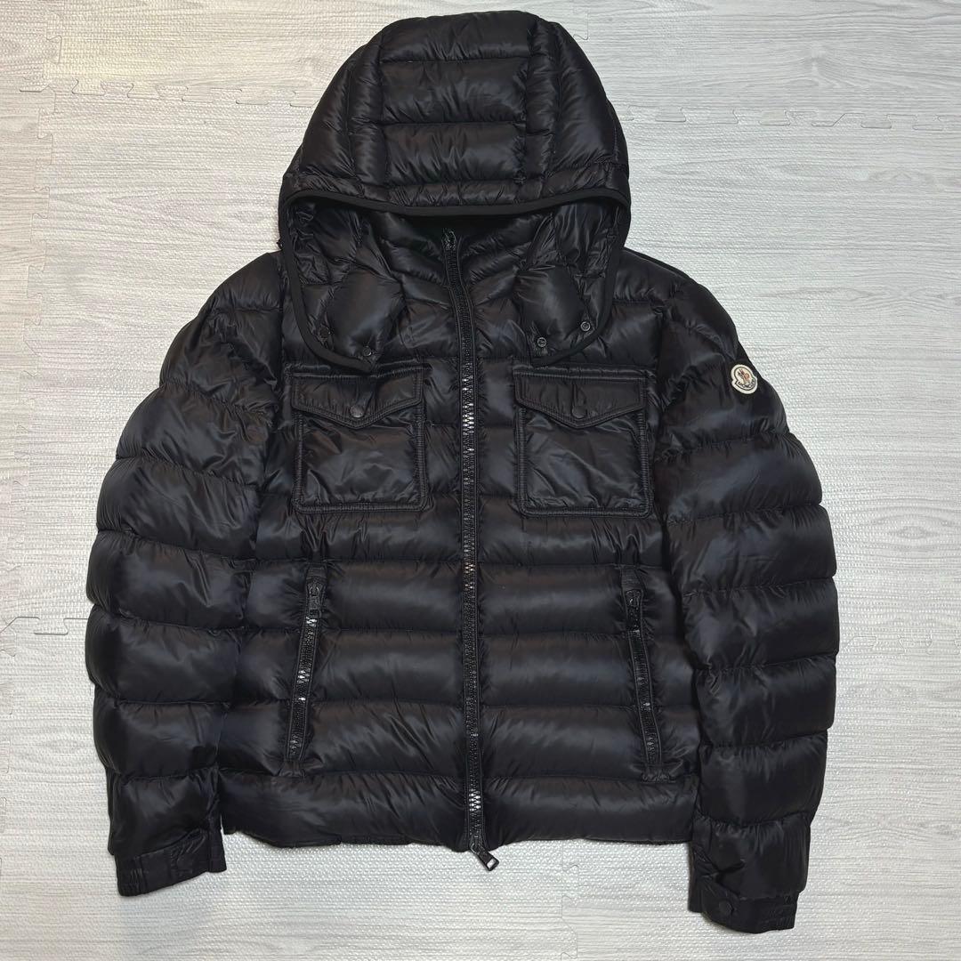 【希少】モンクレール　エドワード　EDWARD サイズ3 ブラック 希少】モンクレール エドワード EDWARD サイズ3 ブラック