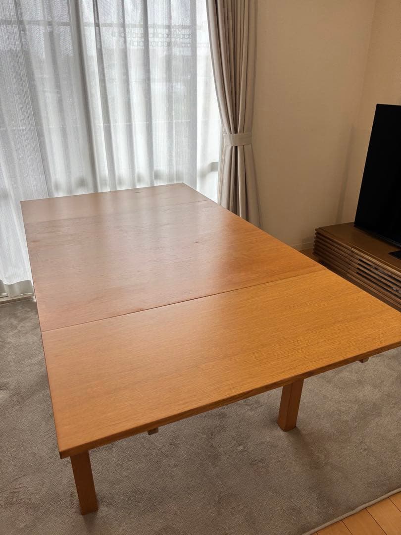 IKEA伸縮式ダイニングテーブル「BJURSTA」 IKEA イケア ダイニングテーブル BJURSTA 伸長式テーブル - メルカリ