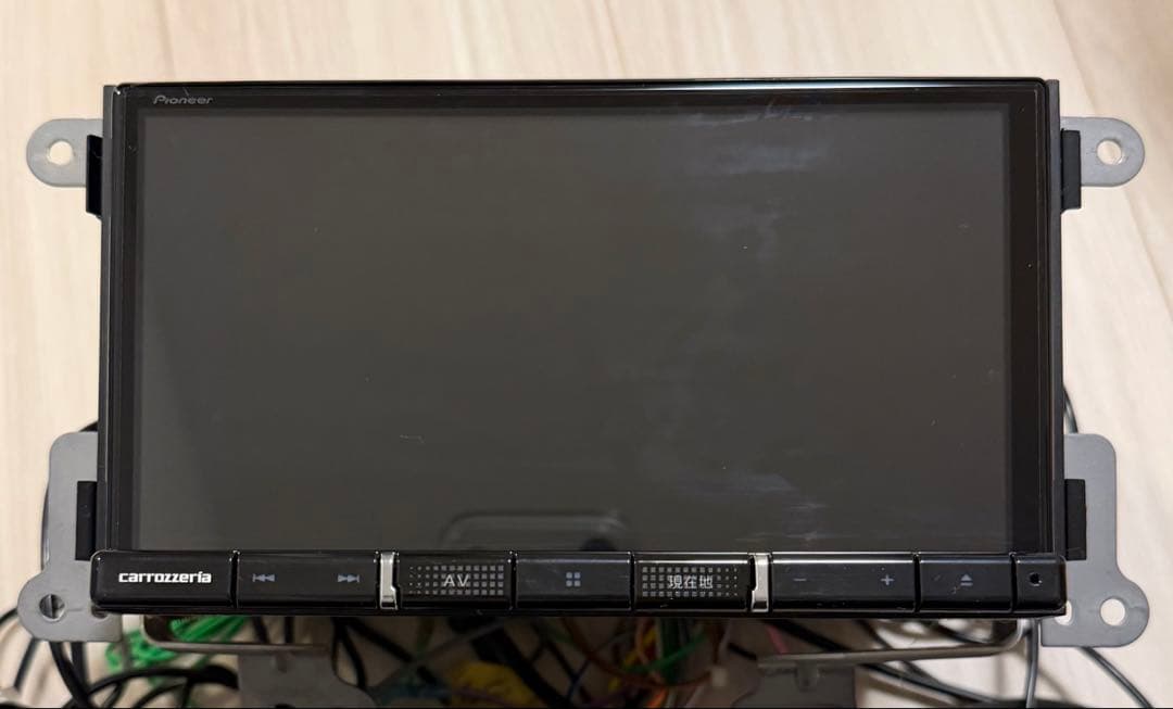 Pioneer carrozzeria カーナビ　AVIC-RZ812-D 楽ナビ AVIC-RZ812-D (インダッシュ) カロッツェリア 180mm 7V型HD/TV