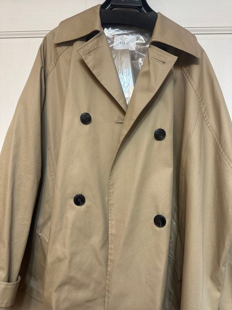 新品未使用 ELLIE エリー ケープトレンチコートベージュ - メルカリ