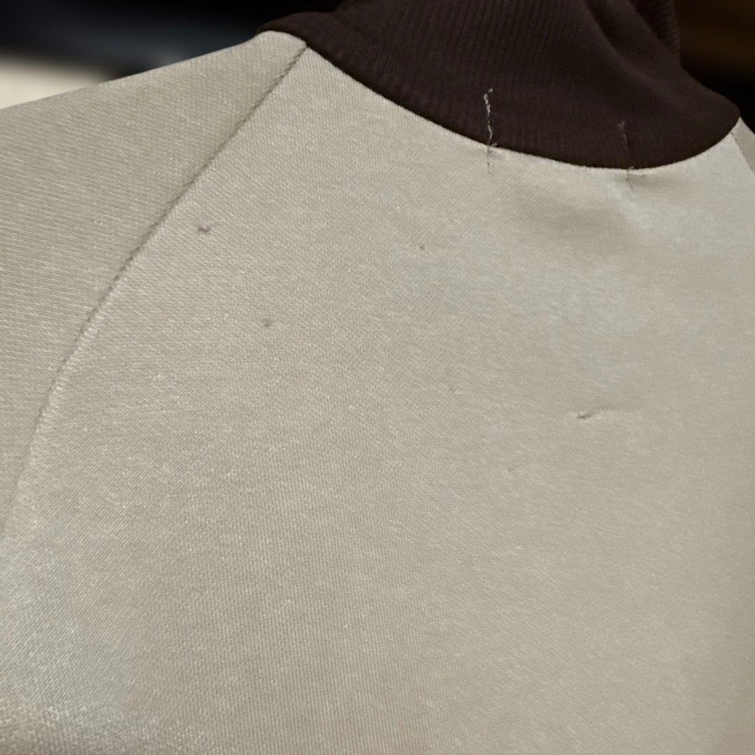 中古 傷あり adidas トラックジャケット ベージュ デサント 3号