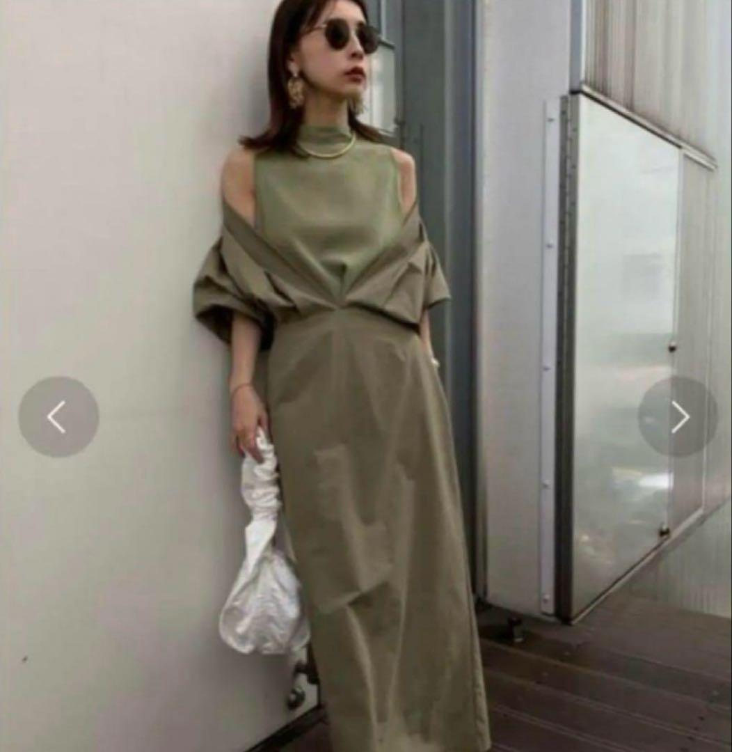 ワンピース AMERI MEDI OFFSHOULDER PUFFSLEEVE DRESS Ameri（アメリ）の「MEDI OFF SHOULDER PUFF SLEEVE DRESS（ワンピース