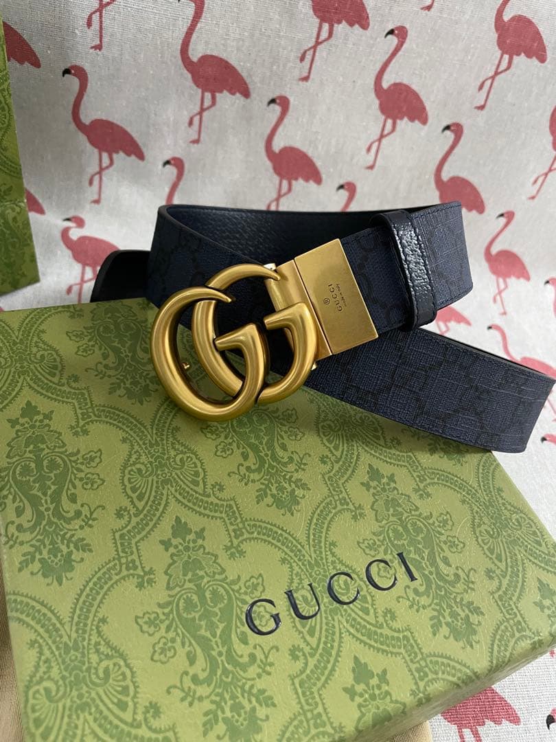 グッチ　レザー　ベルト 100*3.5cm