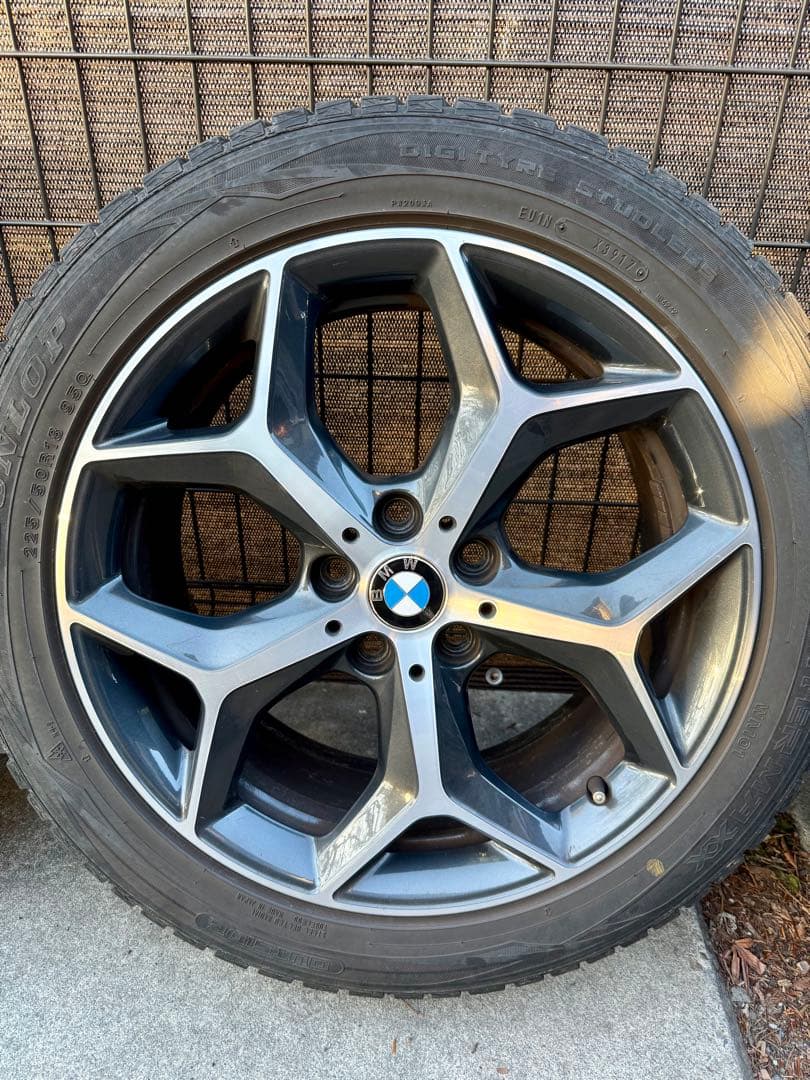 さ*う様  225/50/R18 スタッドレスタイヤホイールセット DUN