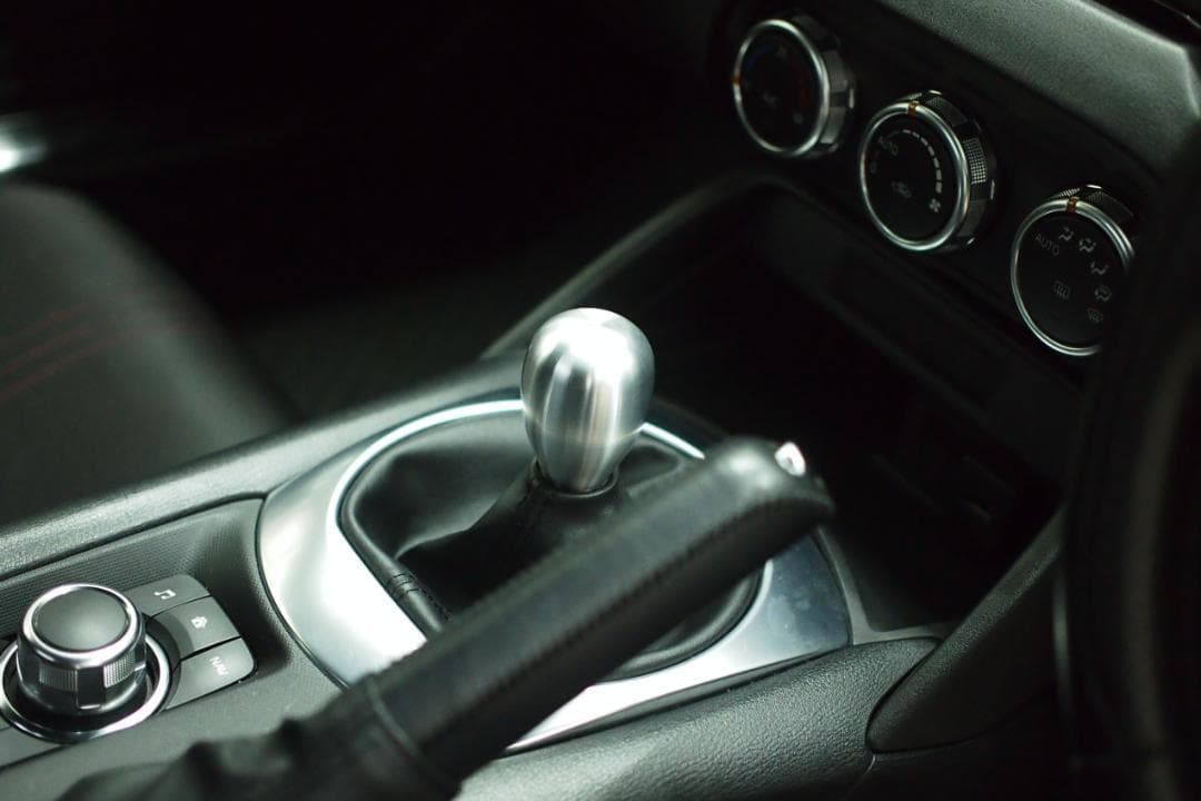 超短 ロードスター NA NB NC ND アルミ削出 シフトノブ TypeR - メルカリ