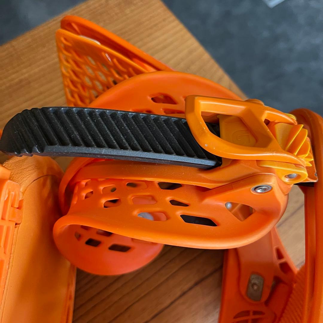 BURTON Genesis ジェネシスMサイズEST 2015 美品 送料込 - メルカリ