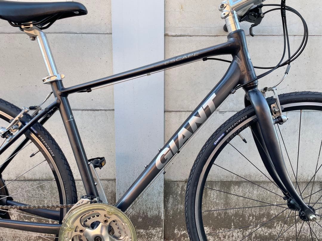 訳あり美品】GIANT ESCAPE R3 24速 クロスバイク CT465