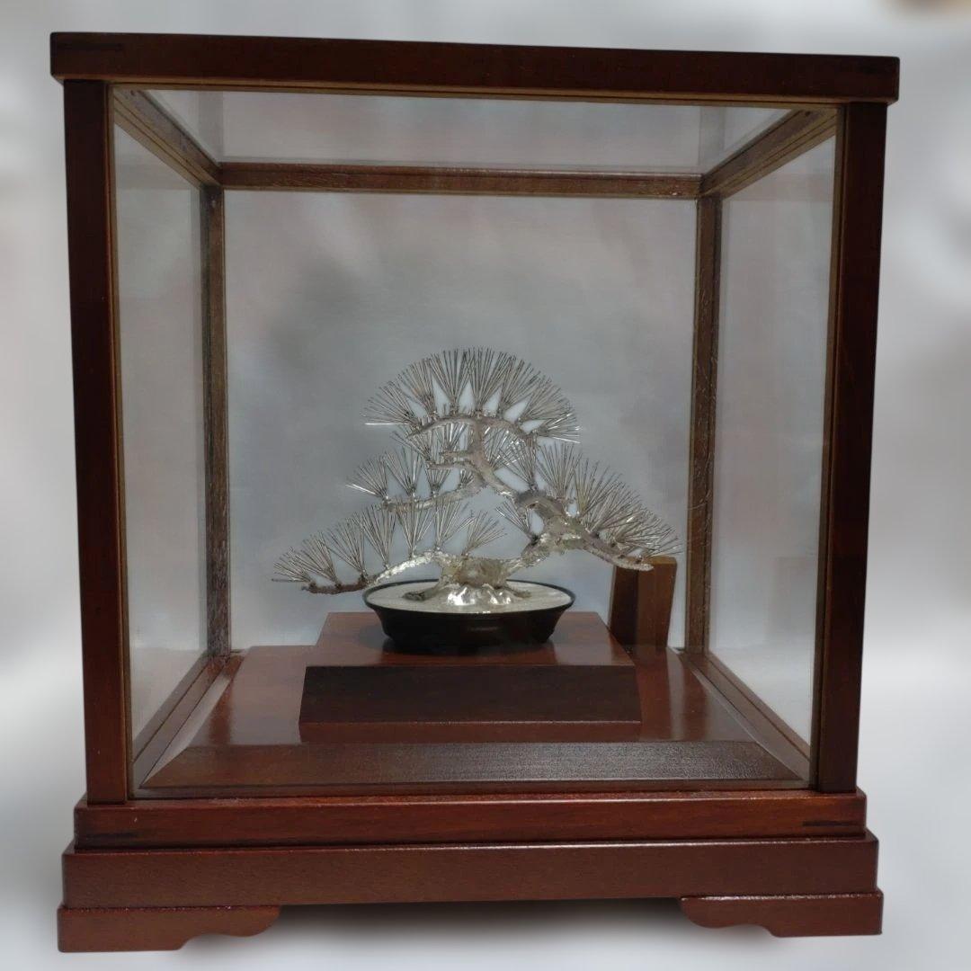 h*中様 純銀製 光則作 盆栽 2号「松」ガラスケース・紙箱付き - メルカリ