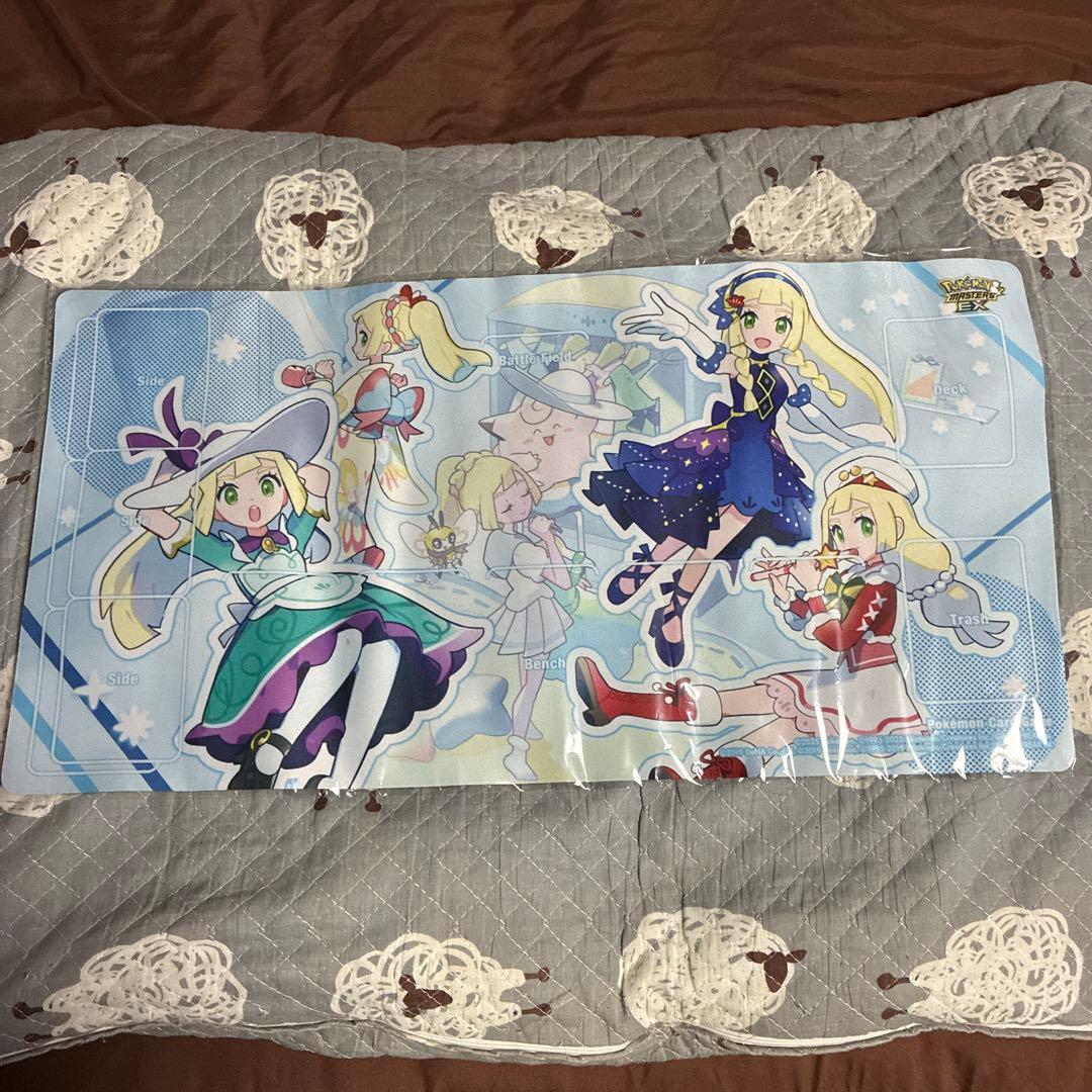 ポケマスEX 特製プレイマット おしゃれを楽しむリーリエ リーリエ