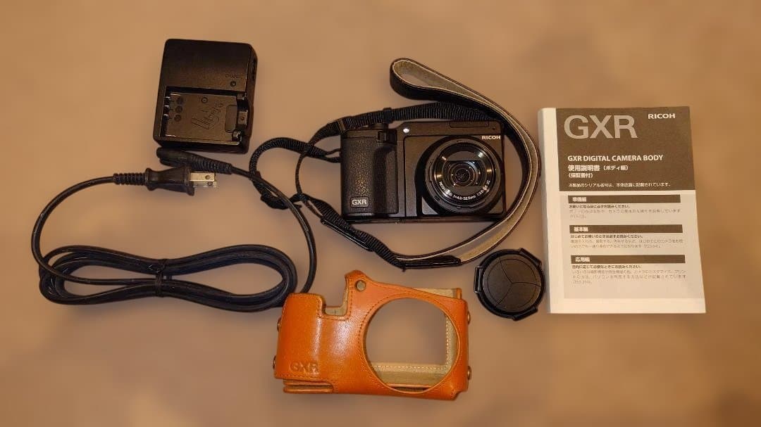 （am※ssk様限定） RICOH GXR P10 KIT本体【おまけ付】 ヨドバシ.com - リコー RICOH GXR+P10KIT [GXR(ボディ)＋RICOH LENS