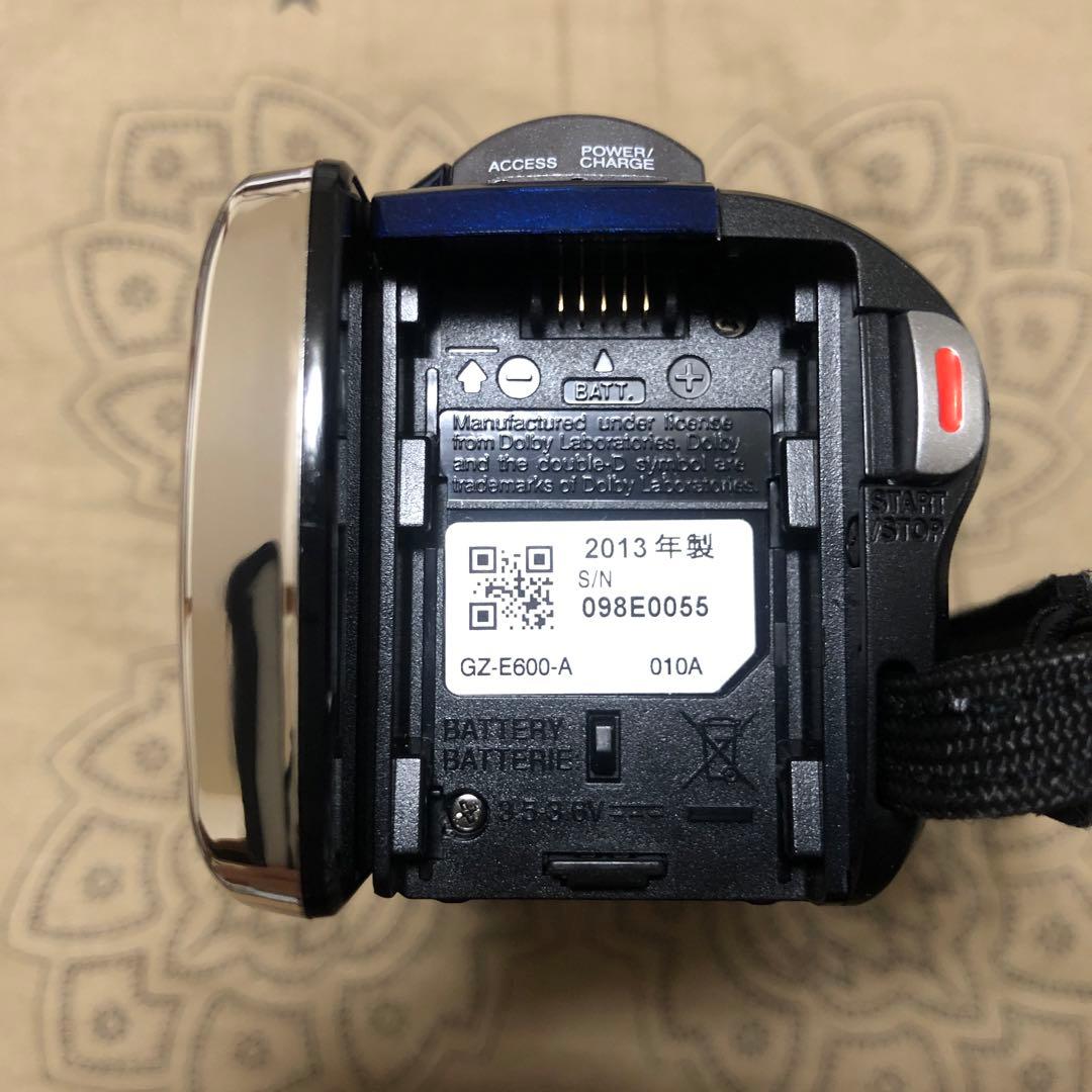 完品 JVC Everio GZ-E600 バッテリー3個付 ビデオカメラ - メルカリ