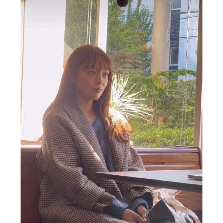 silent 川口春奈着用 Mila Owen ハーフ丈Aラインコート - メルカリ