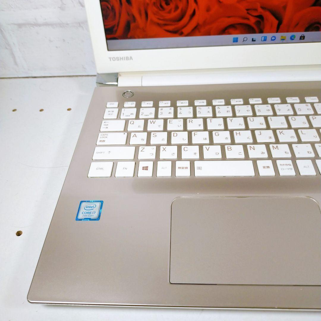 Core i7 メモリ8gb 爆速ssdノートパソコンWindows11 薄型z - メルカリ