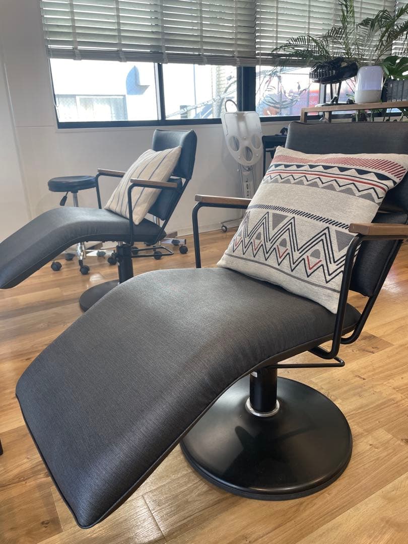 セット椅子1台美容室タカラベルモント スタイリングチェア | タカラベルモント