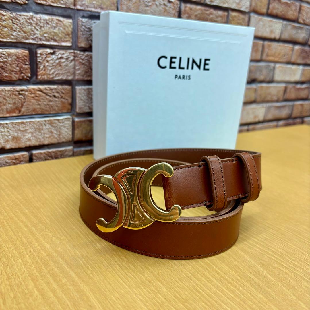 ☆セリーヌ　トリオンフ　ベルト CELINE】ミディアム リバーシブル フレーム トリオンフ ベルト (CELINE