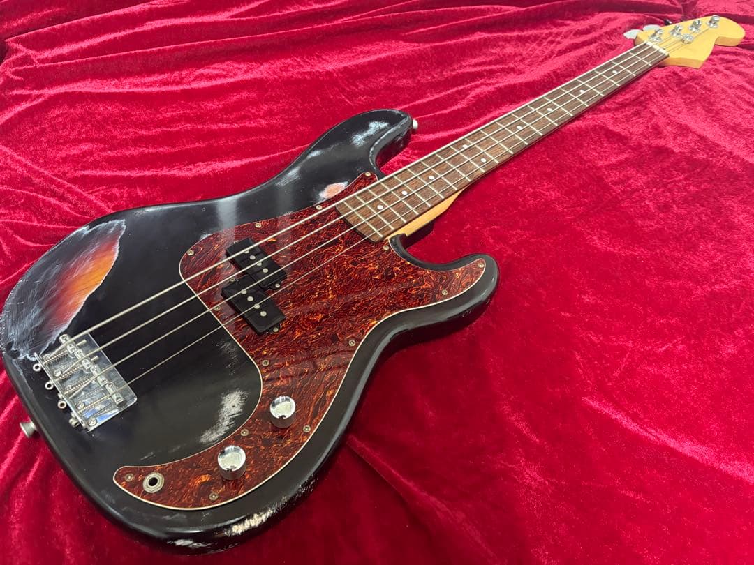 プレシジョンベースタイプ　マルチレイヤーカラー　ラッカー塗装　ハードレリック プレシジョンベース マルチレイヤーカラー ラッカーフィニッシュ