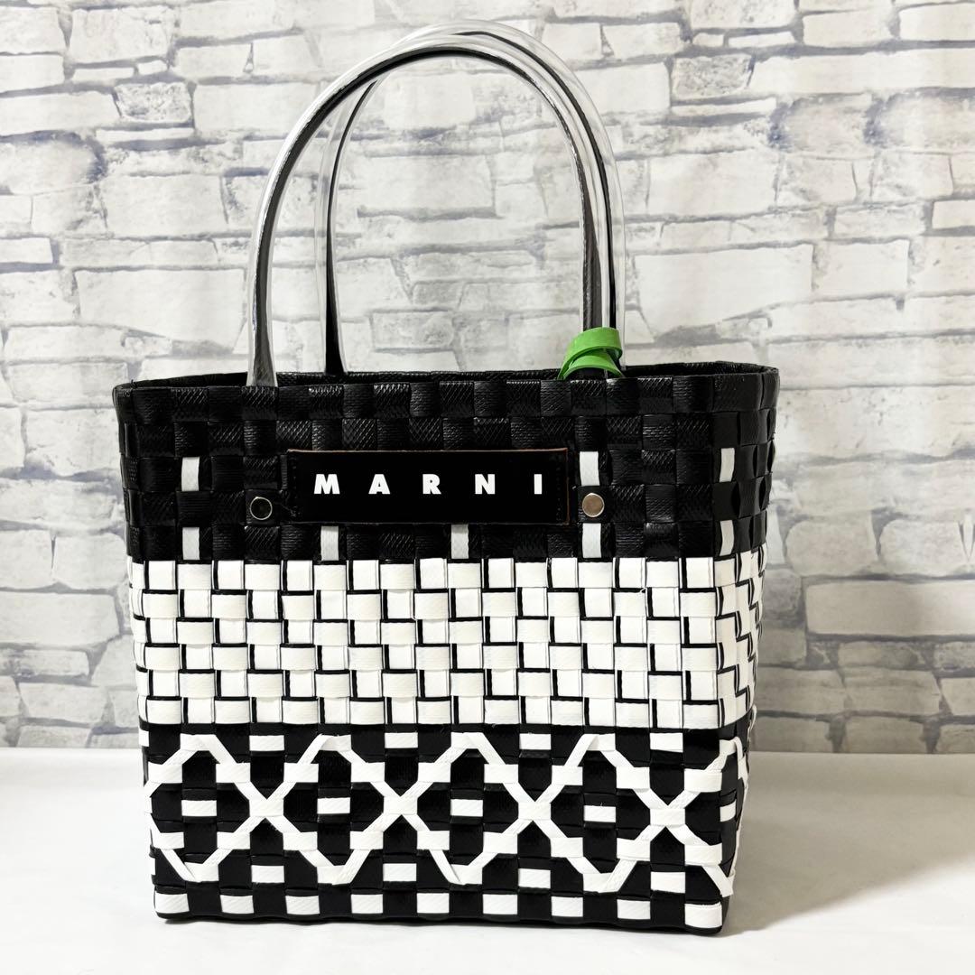 未使用✨MARNI MARKET フラワーカフェ かごバッグ ブラック×ホワイト